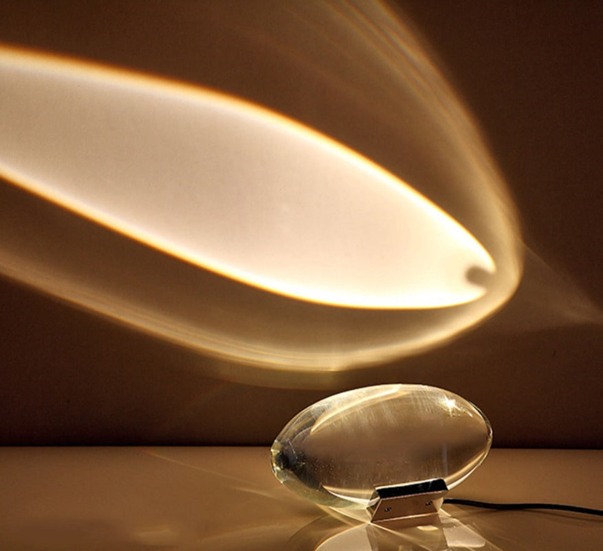 Italian Designer Egg Shaped Crystal Decorative Bedside Table Lamp