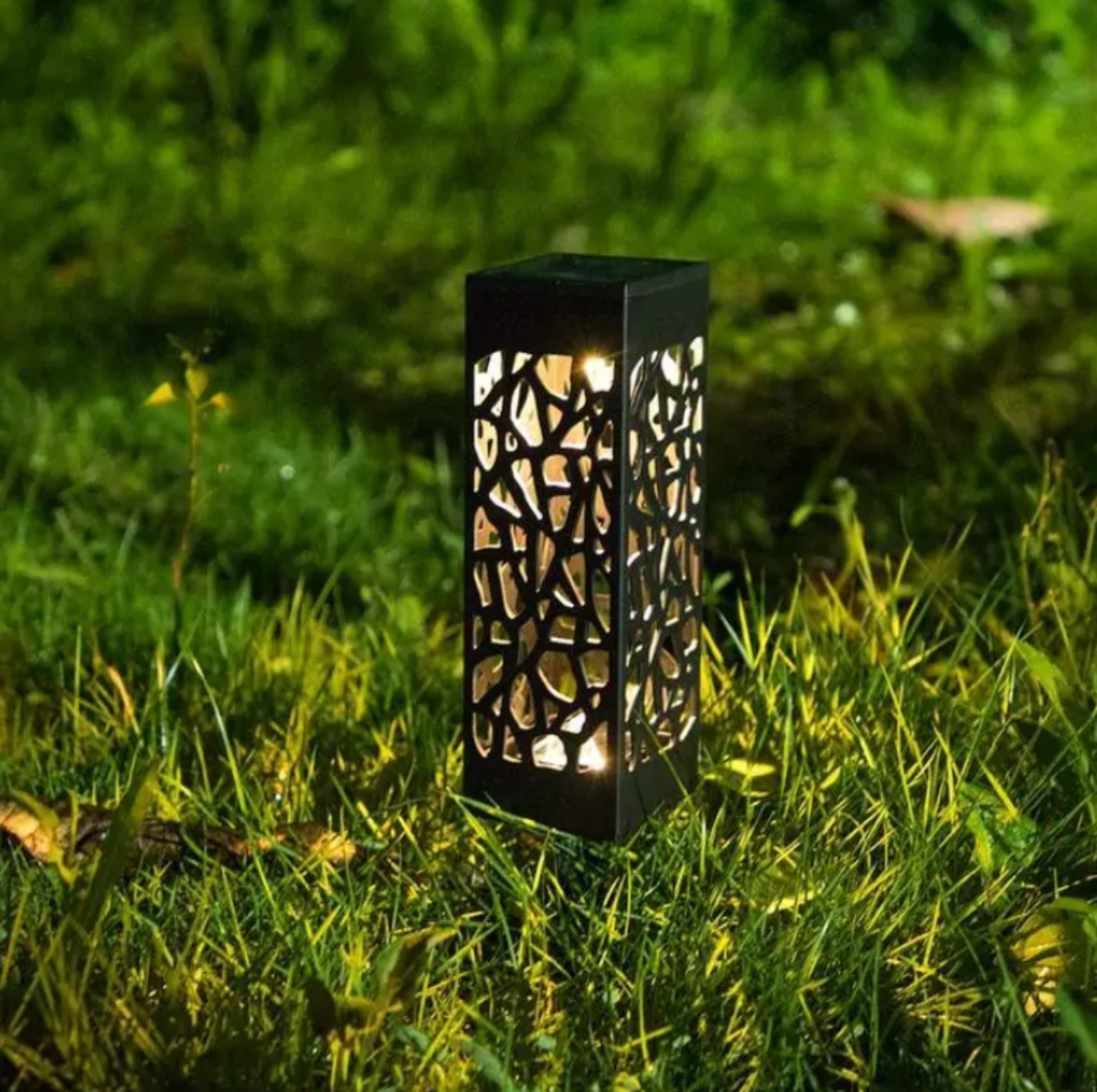 Solar Powered Waterproof Vintage Lawn Decoration Garden Light
